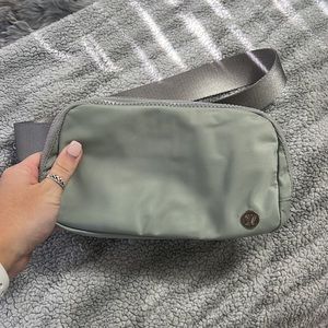 Lulu belt bag